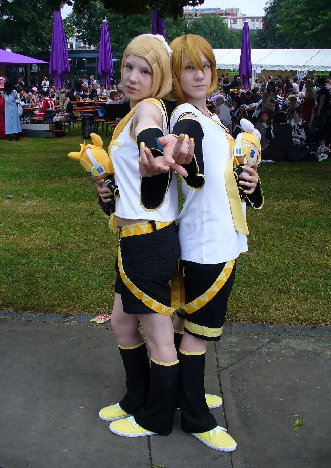 Cosplay-Cover: Kagamine Rin [Basic]