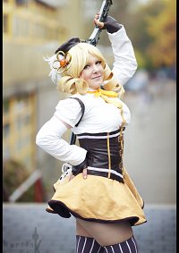 Cosplay-Cover: Mami Tomoe [Puella Magi]