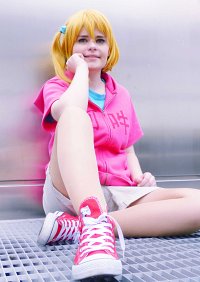 Cosplay-Cover: Momo Kisaragi (如月桃)