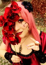 Cosplay-Cover: Luka Megurine [Madness of Miss Venomania]