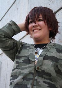 Cosplay-Cover: Tsuna ~Army Jumpsuit