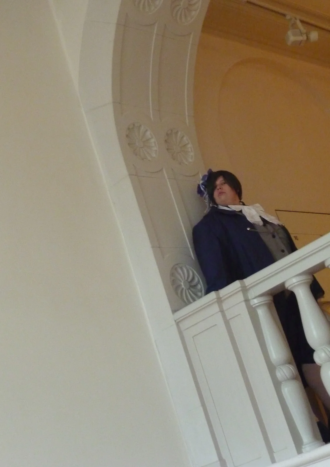 Cosplay-Cover: Ciel Phantomhive Ballroom