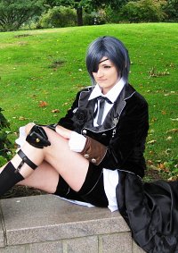 Cosplay-Cover: Ciel Phantomhive Cover Band 6