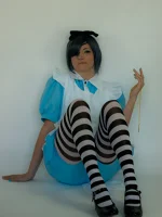 Cosplay-Cover: Ciel im Wunderland