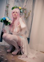 Cosplay-Cover: Super Sonico (Bride)