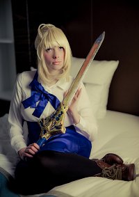 Cosplay-Cover: Saber (Casual)