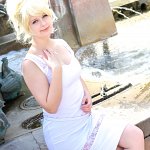 Cosplay: Lunafreya Nox Fleuret [Casual]