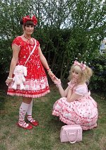 Cosplay-Cover: Angelic Pretty - Cherry Berry Bunny