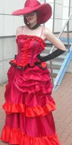 Cosplay-Cover: Madame Red Ballkleid