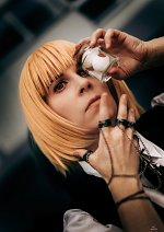 Cosplay-Cover: Kurapika (suit)