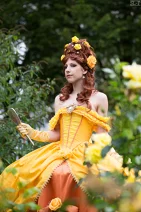 Cosplay-Cover: Belle (Historische Version)