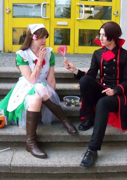 Cosplay-Cover: Roderich Edelstein [Halloween]