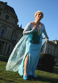 Cosplay-Cover: Elsa von Arendelle