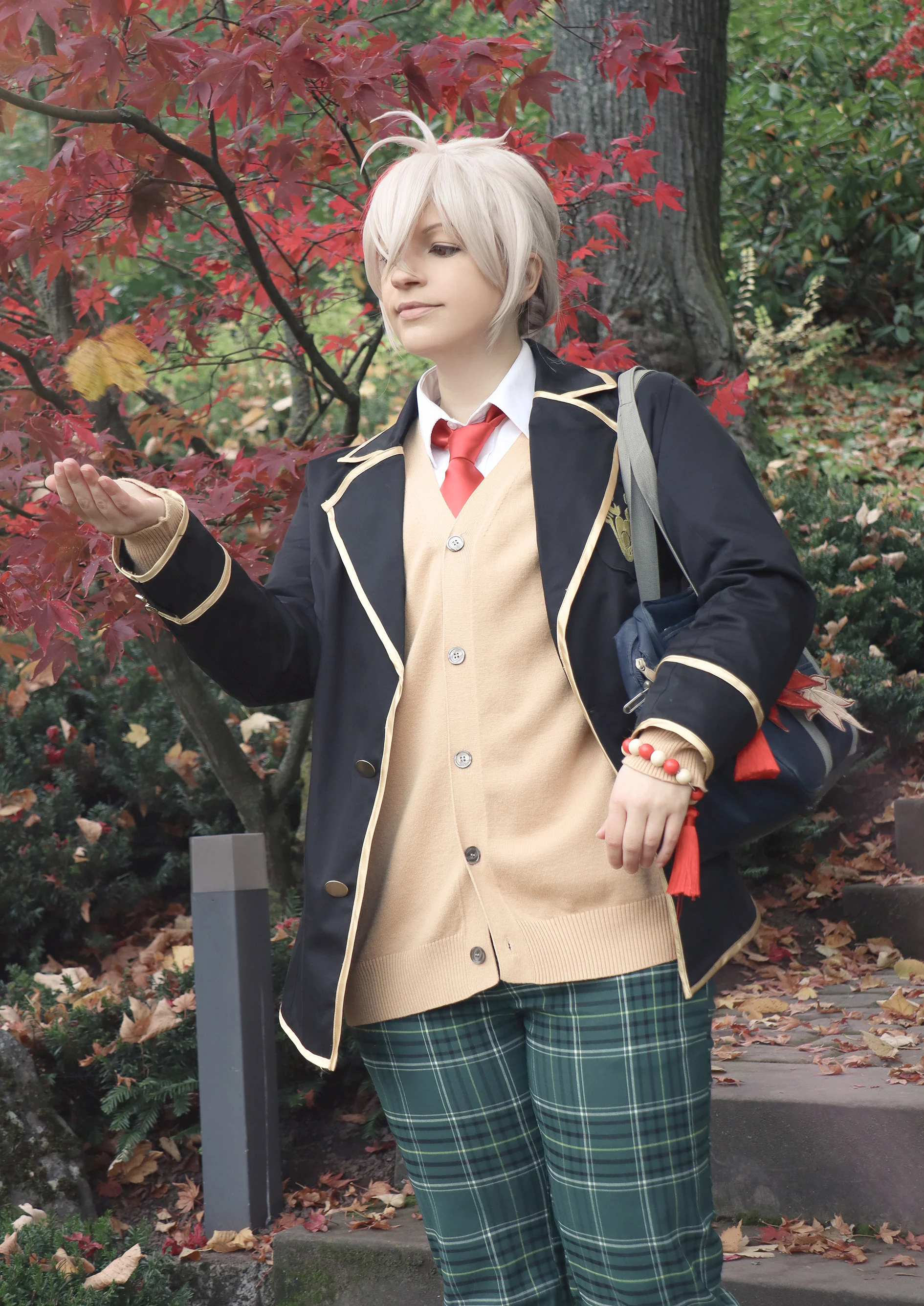 Cosplay-Cover: Kazuha Kaedehara - School Uniform