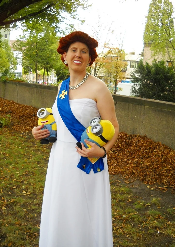 Cosplay-Cover: Queen Elizabeth II.