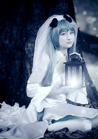 Cosplay-Cover: Hatsune Miku - The demon's Wedding