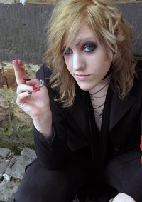 Cosplay-Cover: Karyu -Love is Dead [PV]