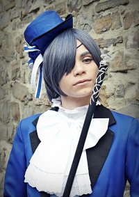 Cosplay-Cover: Ciel Phantomhive (Ball outfit)