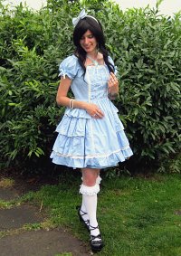 Cosplay-Cover: Angelic Pretty Hellblau