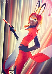 Cosplay-Cover: Rena Rouge