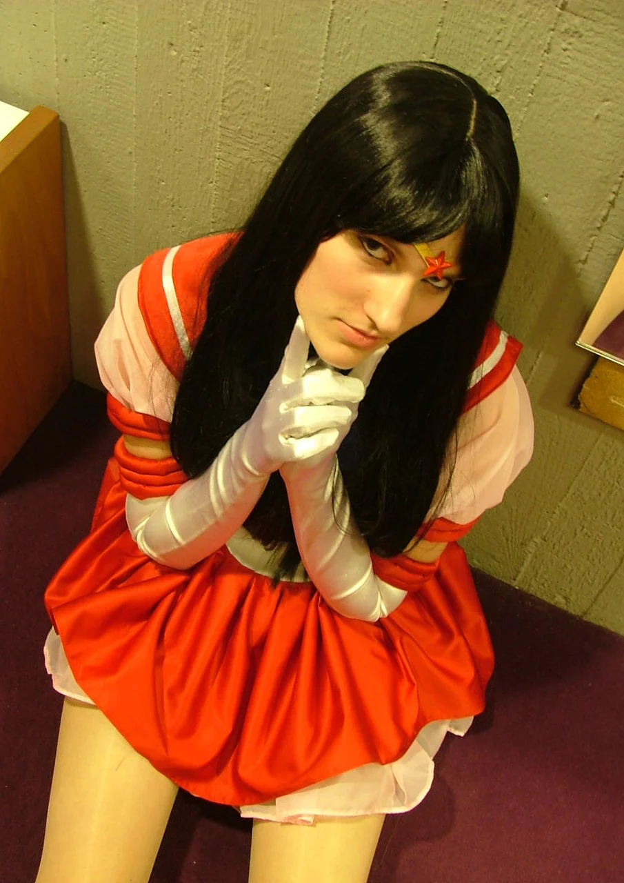 Cosplay-Cover: Eternal Sailor Mars