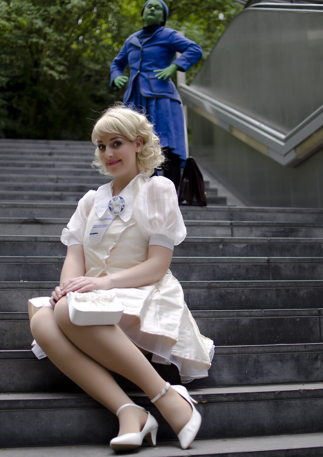 Cosplay-Cover: Galinda (Shiz University)