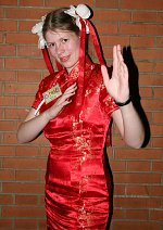 Cosplay-Cover: Rotes Improvisations-Chun-Li-Chinamädchen-cos