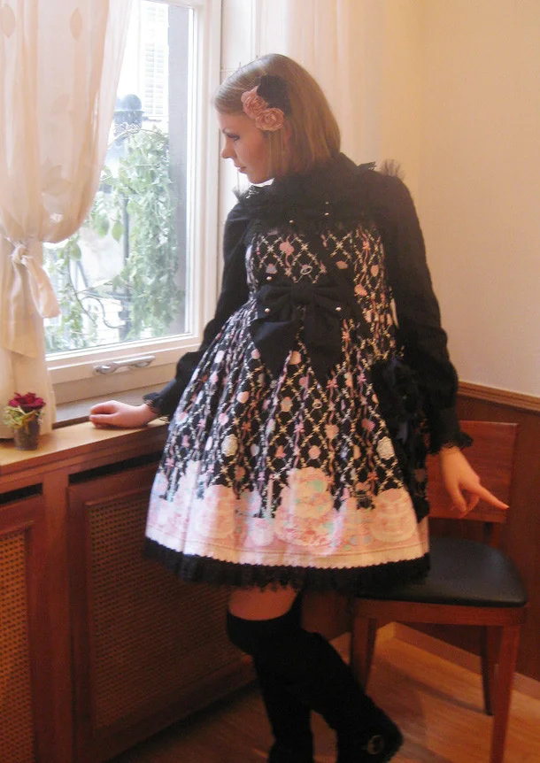 Cosplay-Cover: Omas Geburtstagstorte