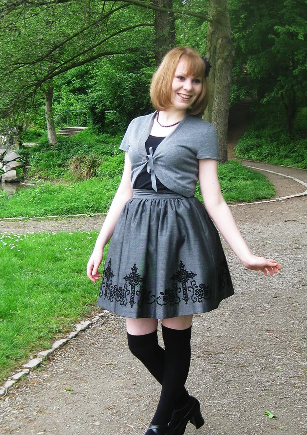 Cosplay-Cover: Rosenkreuz Maiden