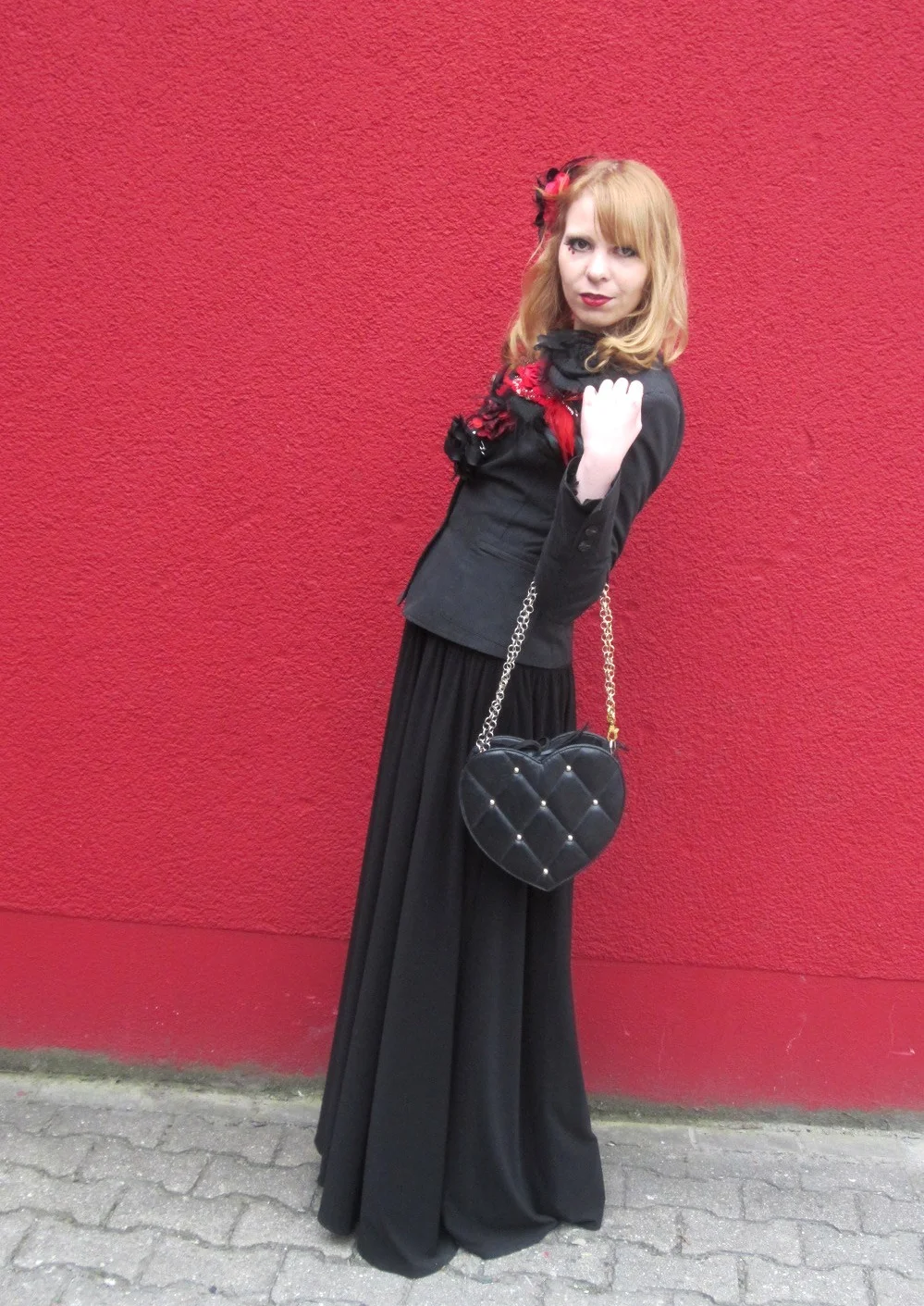 Cosplay-Cover: Crimson