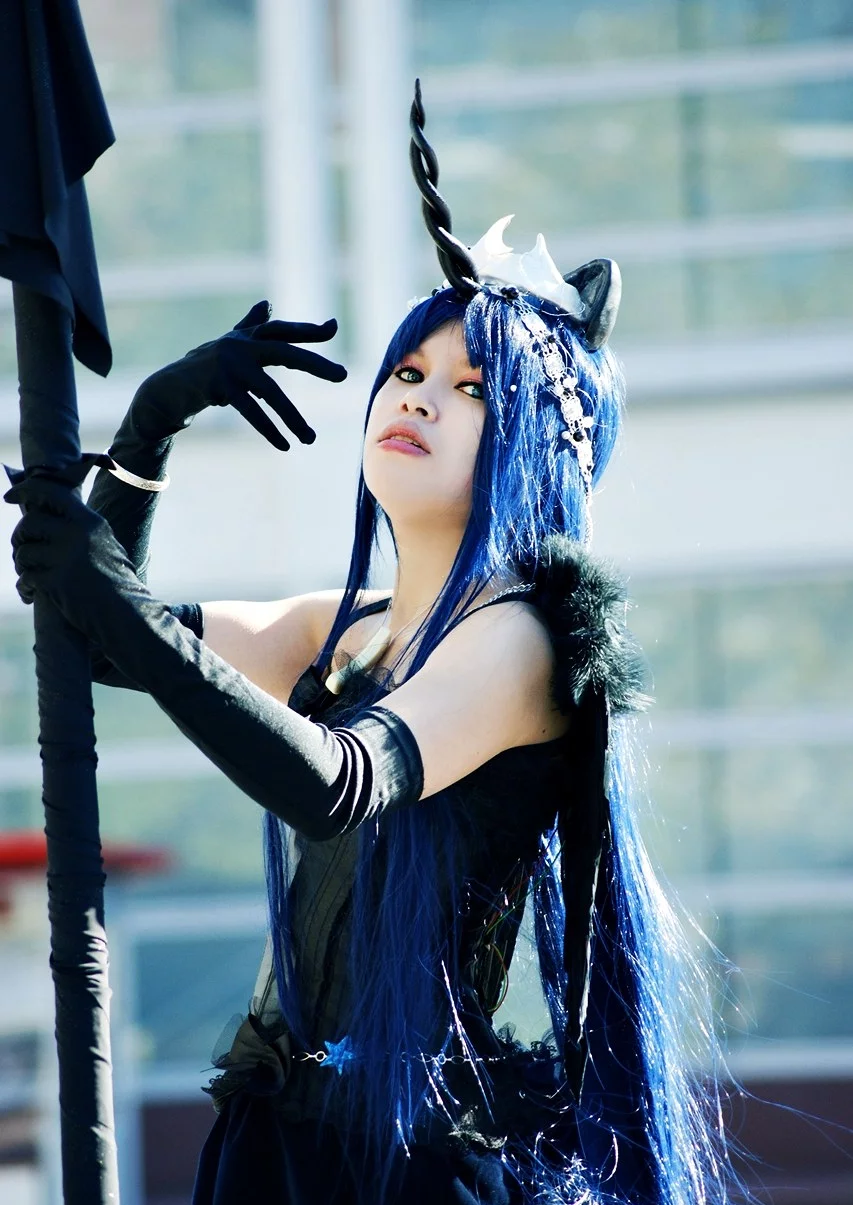 Cosplay-Cover: Nightmare Moon