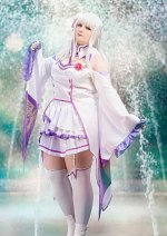 Cosplay-Cover: Emilia [Lia]