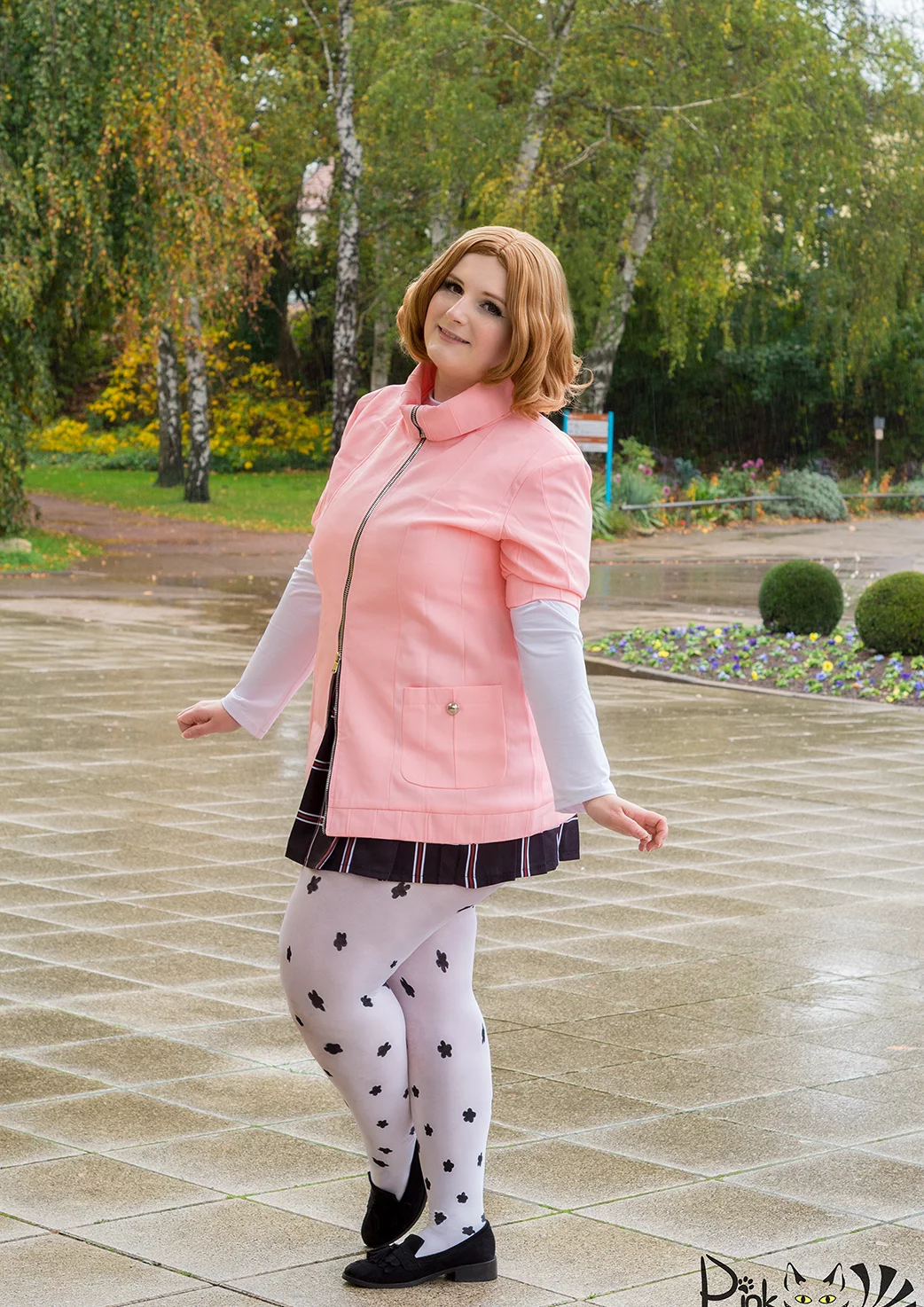 Cosplay-Cover: Haru Okumura (Winter Schuluniform) [Persona 5]