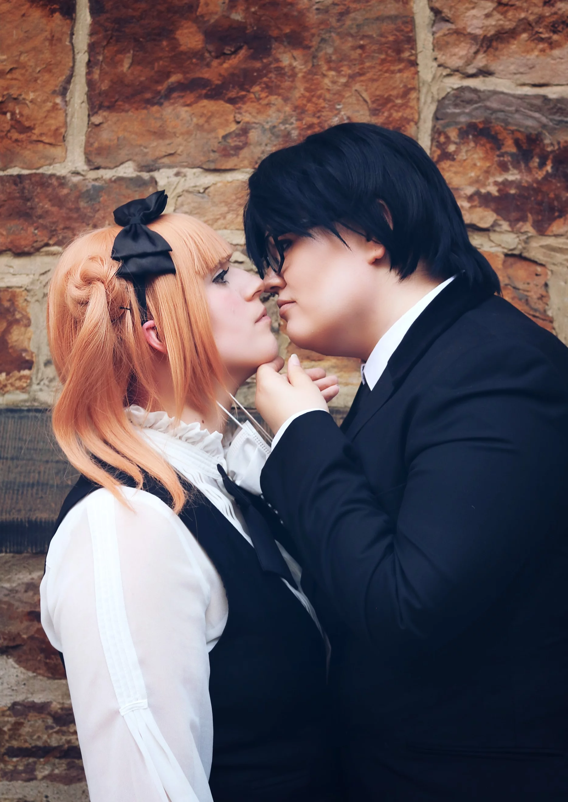 Cosplay-Cover: Momo // Anzug