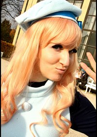 Cosplay-Cover: Sheryl Nome - Winter