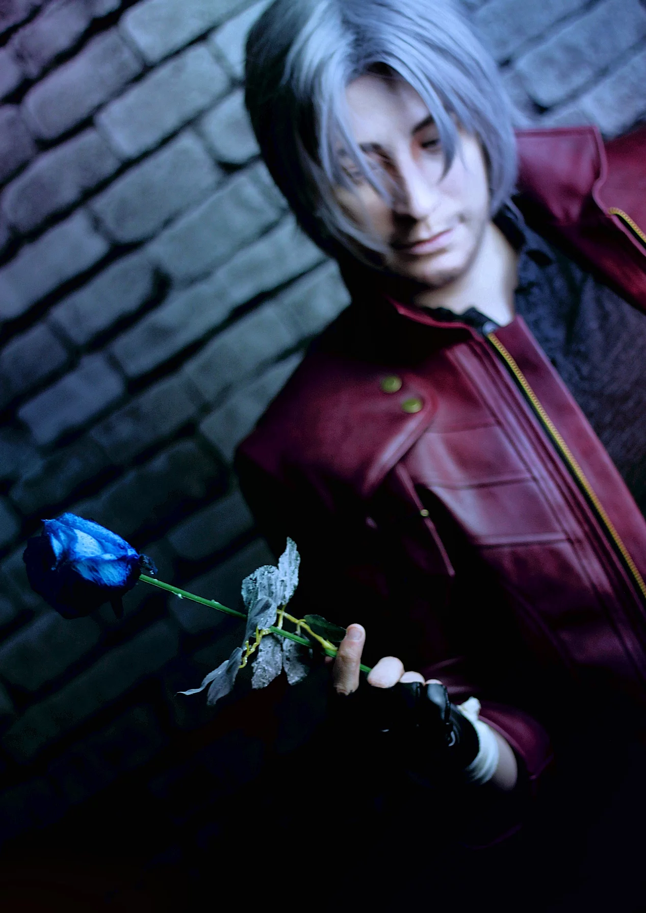 Cosplay-Cover: Dante (DMC 5)