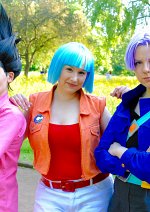 Cosplay-Cover: Bulma Briefs