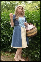 Cosplay-Cover: Belladonna Beutlin/Tuk