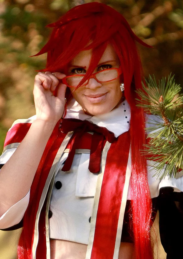 Cosplay-Cover: Grell Sutcliff - Choir Boy