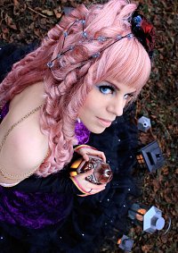 Cosplay-Cover: Megurine Luka - Sandplay singing of the dragon