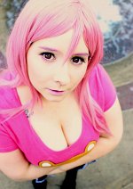 Cosplay-Cover: Satsuki Momoi (Pink Shirt)