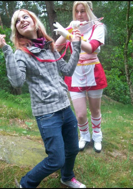 Cosplay-Cover: Zivilist auf AbwegenxD