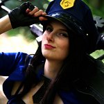 Cosplay: Caitlyn [Officer Skin]