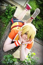 Cosplay-Cover: Kagamine Len [Fire◎Flower - Project DIVA f]