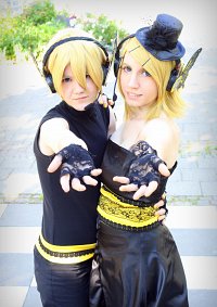 Cosplay-Cover: Kagamine Rin [Magnet]