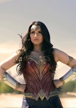 Cosplay-Cover: Diana Prince / Wonder Woman