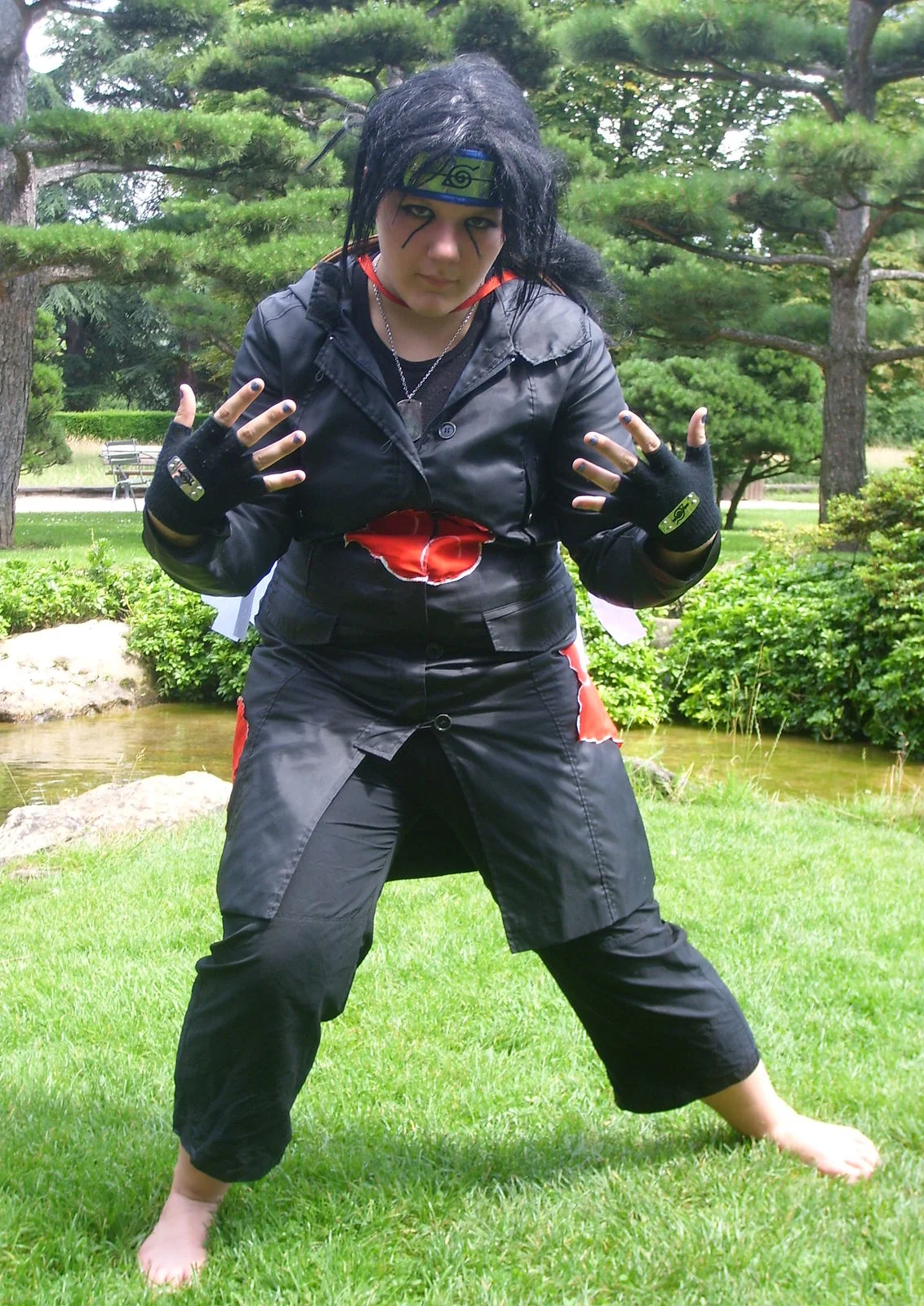 Cosplay-Cover: Itachi Uchiha Sexy Nujutsu Psycho Transe