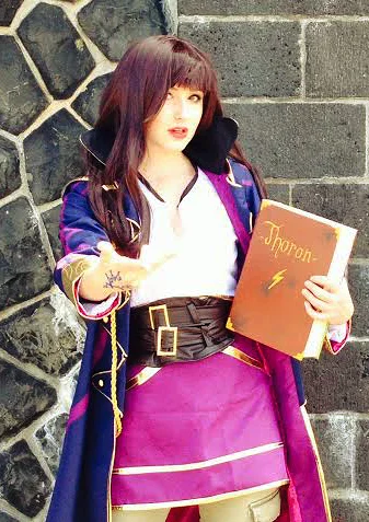 Cosplay-Cover: The Tactician