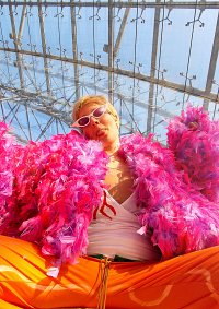 Cosplay-Cover: Donquixote Doflamingo (Marineford)