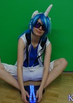 Cosplay-Cover: Vinyl Scratch